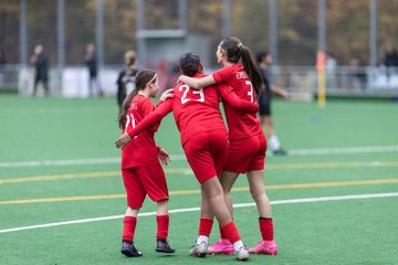 Bild 352 - wCJ VfL Pinneberg - Eimsbuettler TV : Ergebnis: 0:3